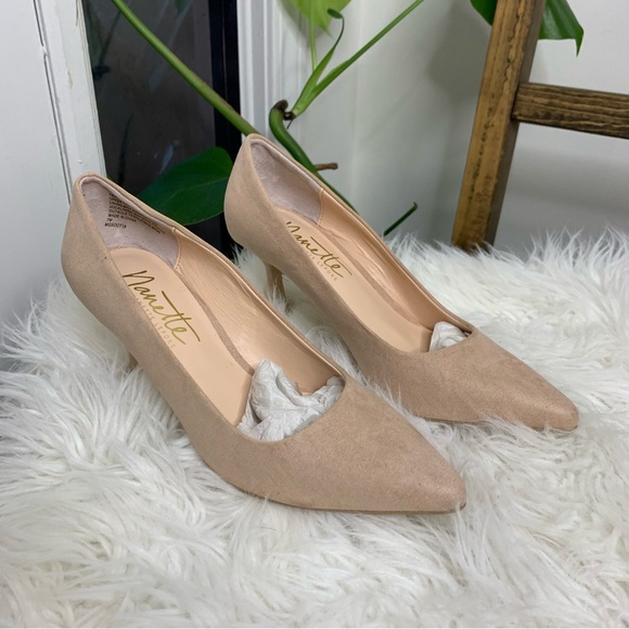 Nanette Lepore Tracy Pointy Toe Pump - Picture 1 of 9